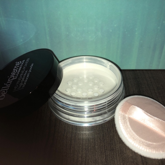 Bellapierre HD Finishing Powder - Picture 3 of 3